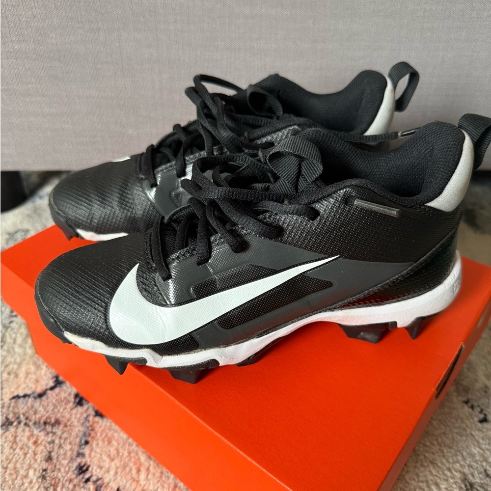 Nike Kids Black and White cleats